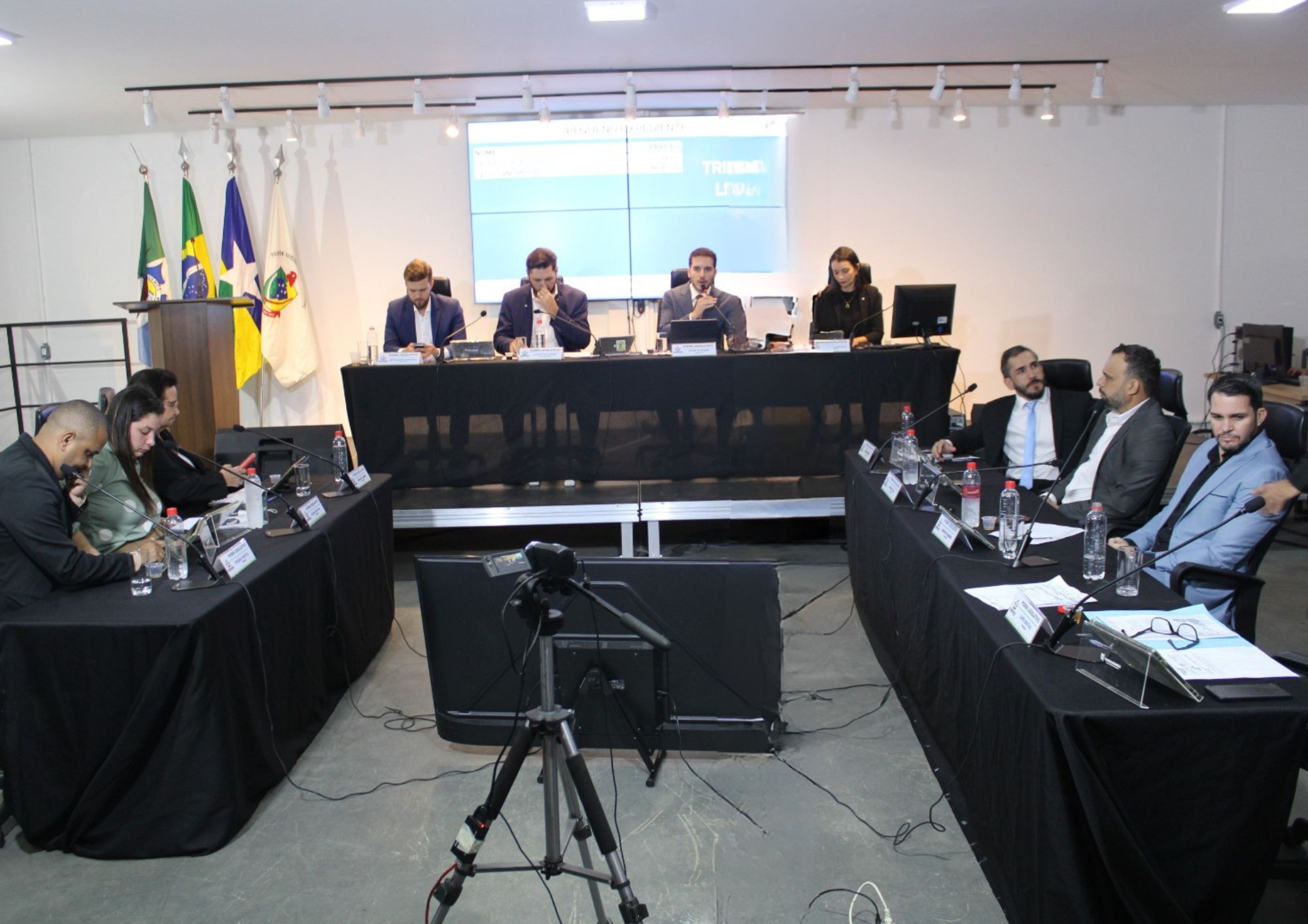 Câmara aprova 24 matérias durante sessão ordinária